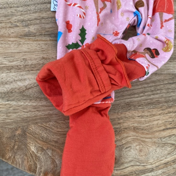 Laree + Co. Bamboo Holiday Ruffle Convertible Footie Pajama - Picture 7 of 7